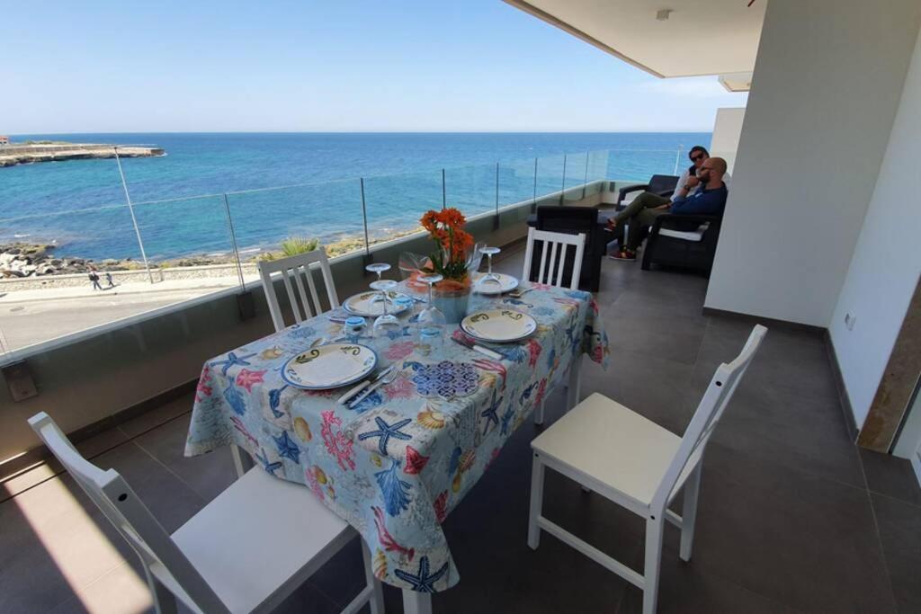 Il Mare In Casa - Appartamento Al Mare In Puglia Монополі Екстер'єр фото